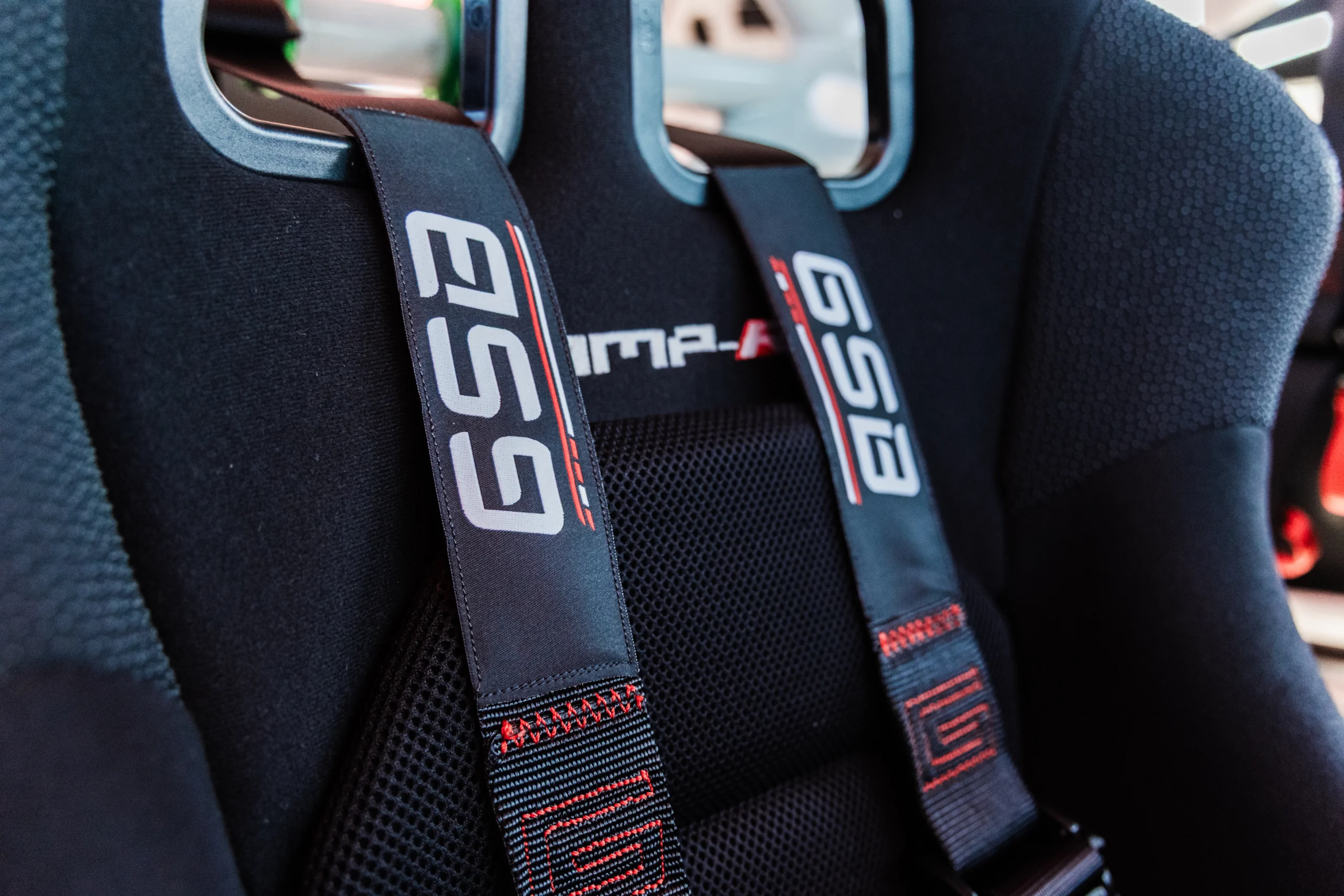 FIA-Certified Harnesses 5 Trackday-Rallycross2026-GSB-3