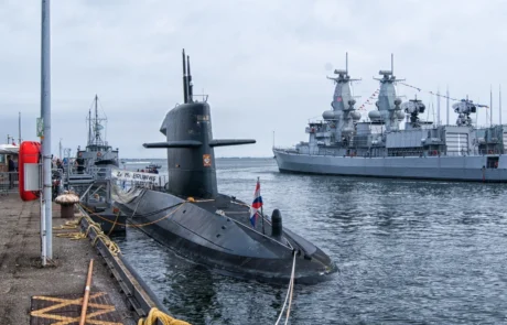 michel_van_der_vegt-submarine-2439277_1920 michel van der vegt submarine 2439277 1920